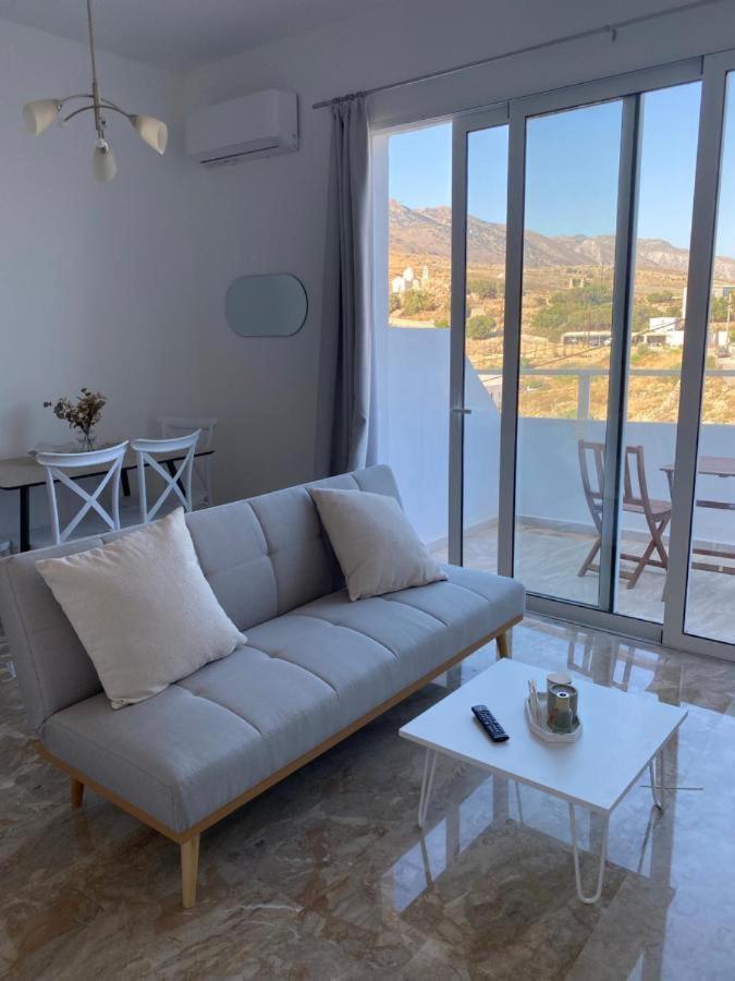 Avra Sfakia Apartments Khóra Sfakíon Exteriör bild
