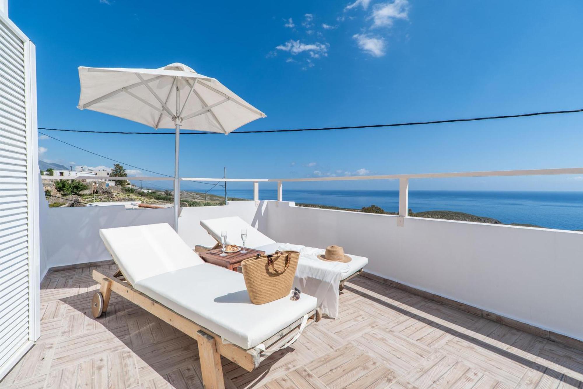 Avra Sfakia Apartments Khóra Sfakíon Exteriör bild