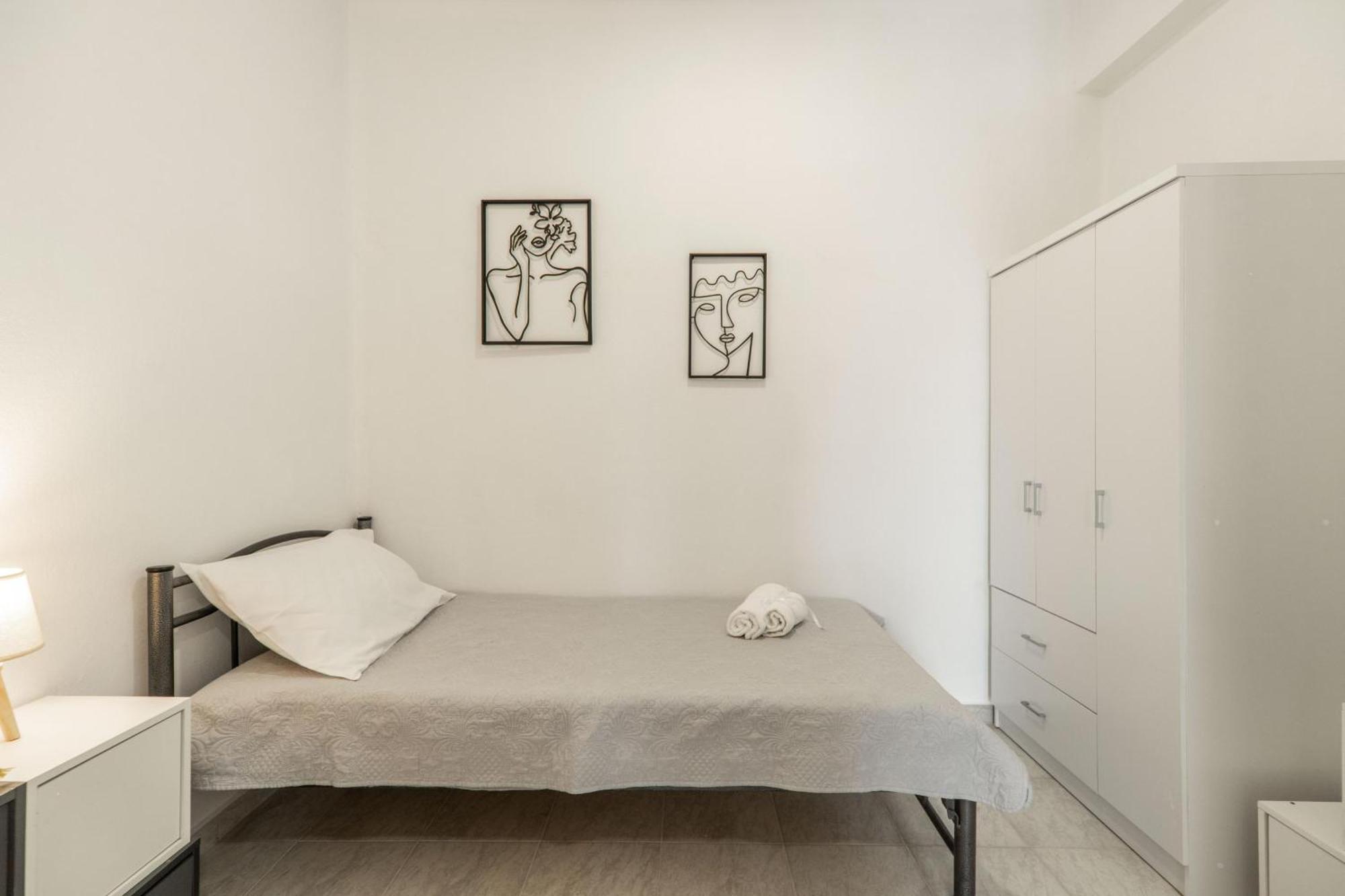 Avra Sfakia Apartments Khóra Sfakíon Rum bild